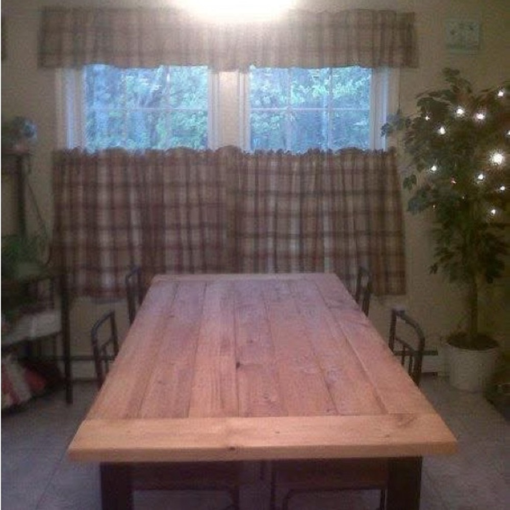 Park designs Plaid valance and curtains